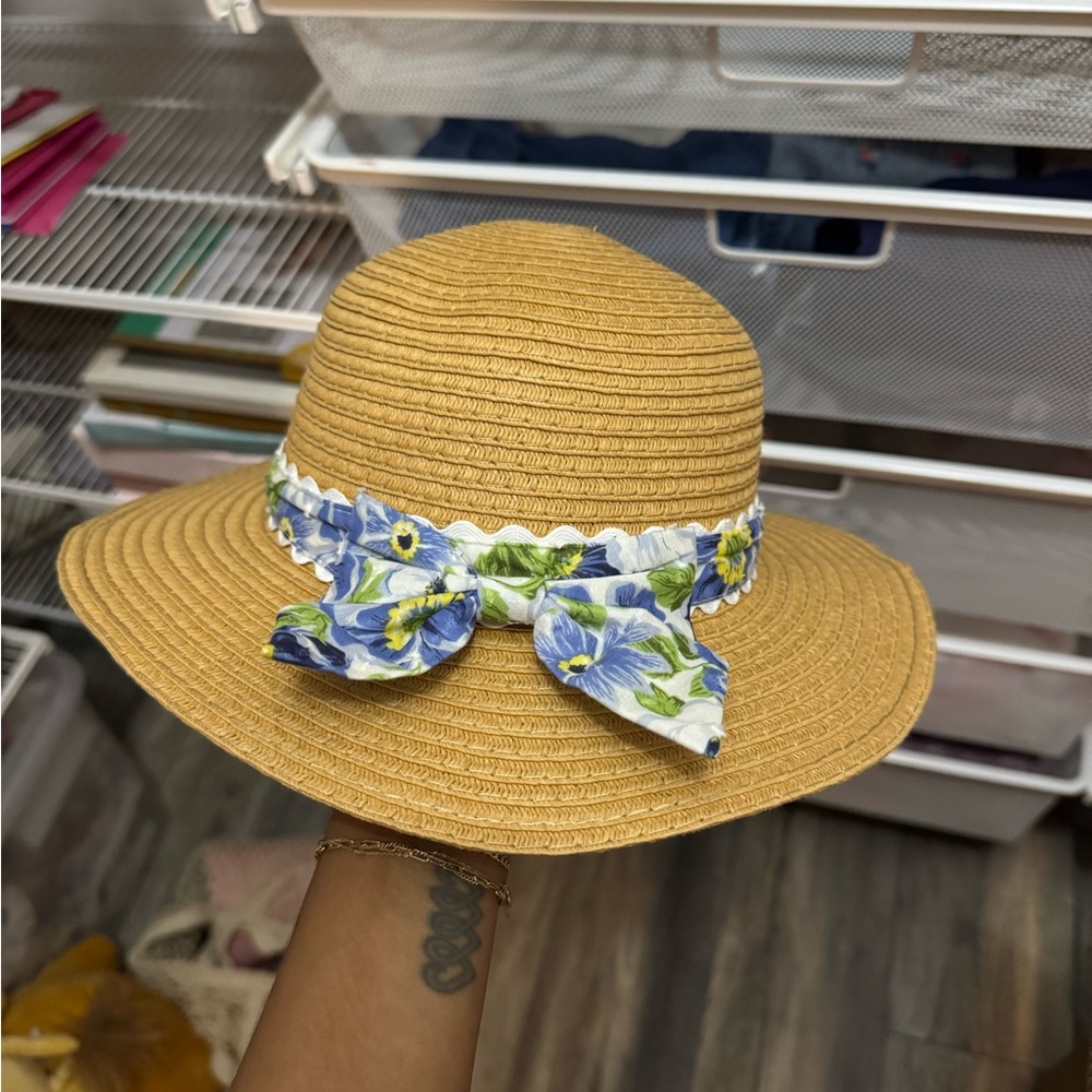 Max Studio Kids Tan Hat with Blue Floral Bow